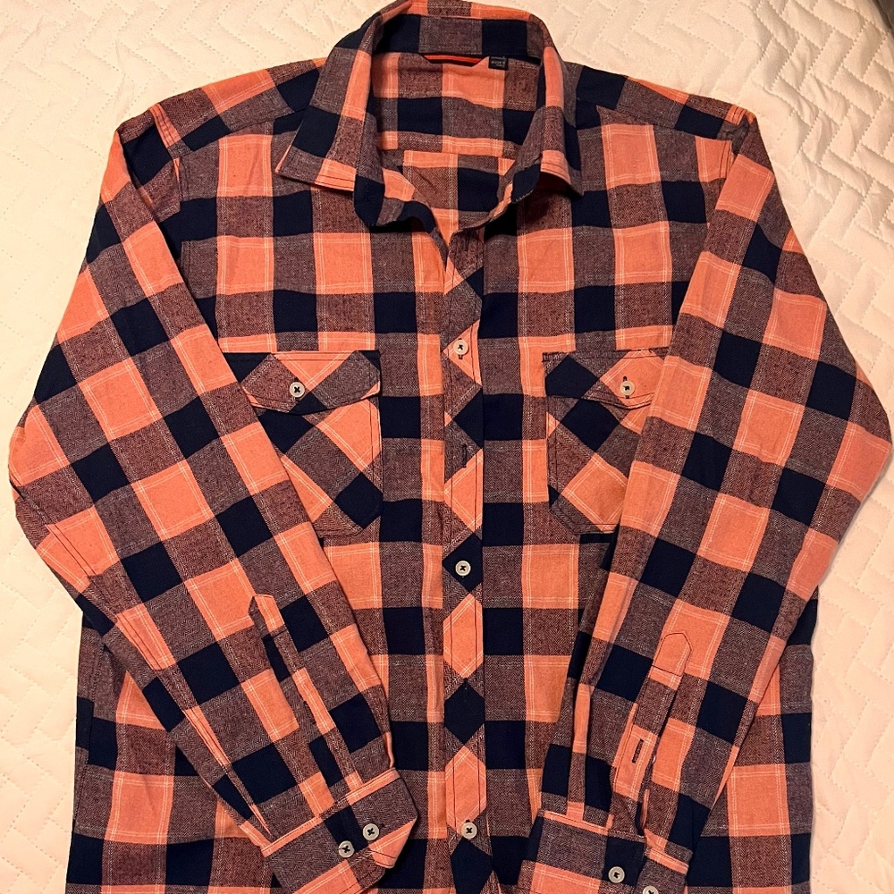 Amazon men's shirt (Large)